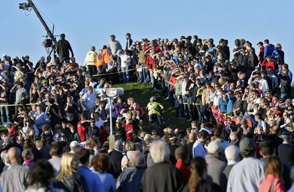 Plenty of specators were on hand for the Superprestige Series opener in Ruddervoorde, Belgium.