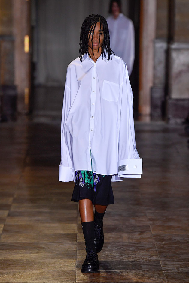 Paris Fashion Week S/S 2022 Raf Simons runway show