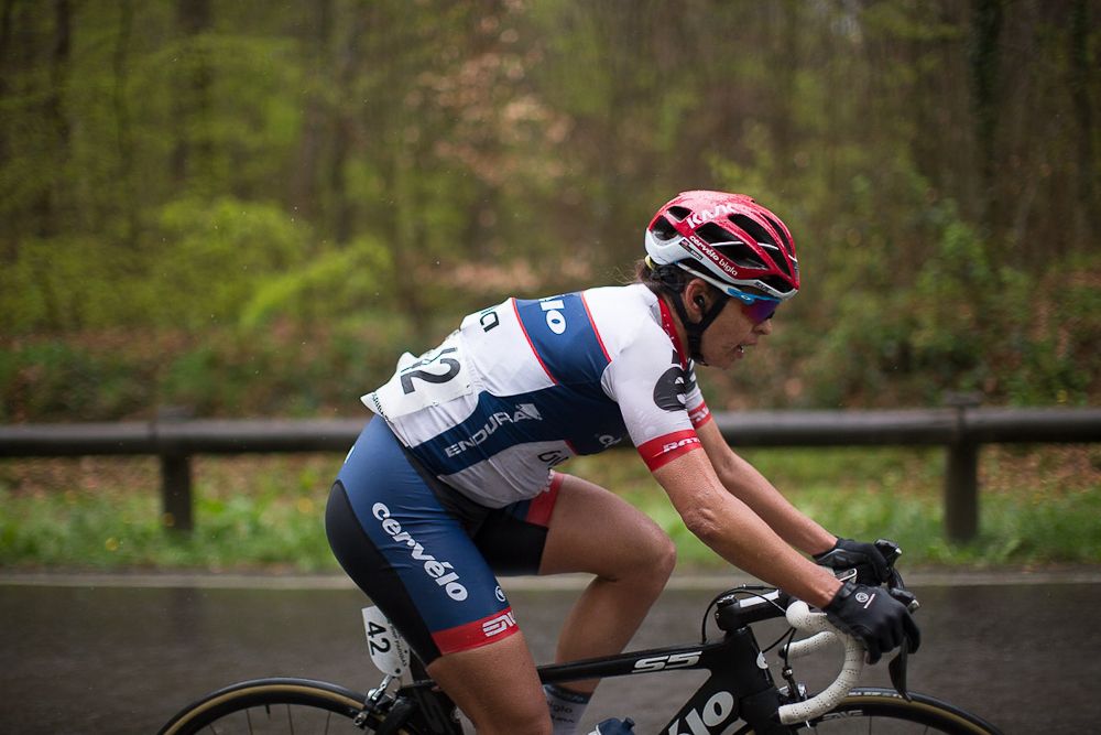 With one lap to go, Carmen Small (USA) of Cerv&eacute;lo-Bigla Cycling Team digs deep during the first, 106.9km road race stage of Elsy Jacobs