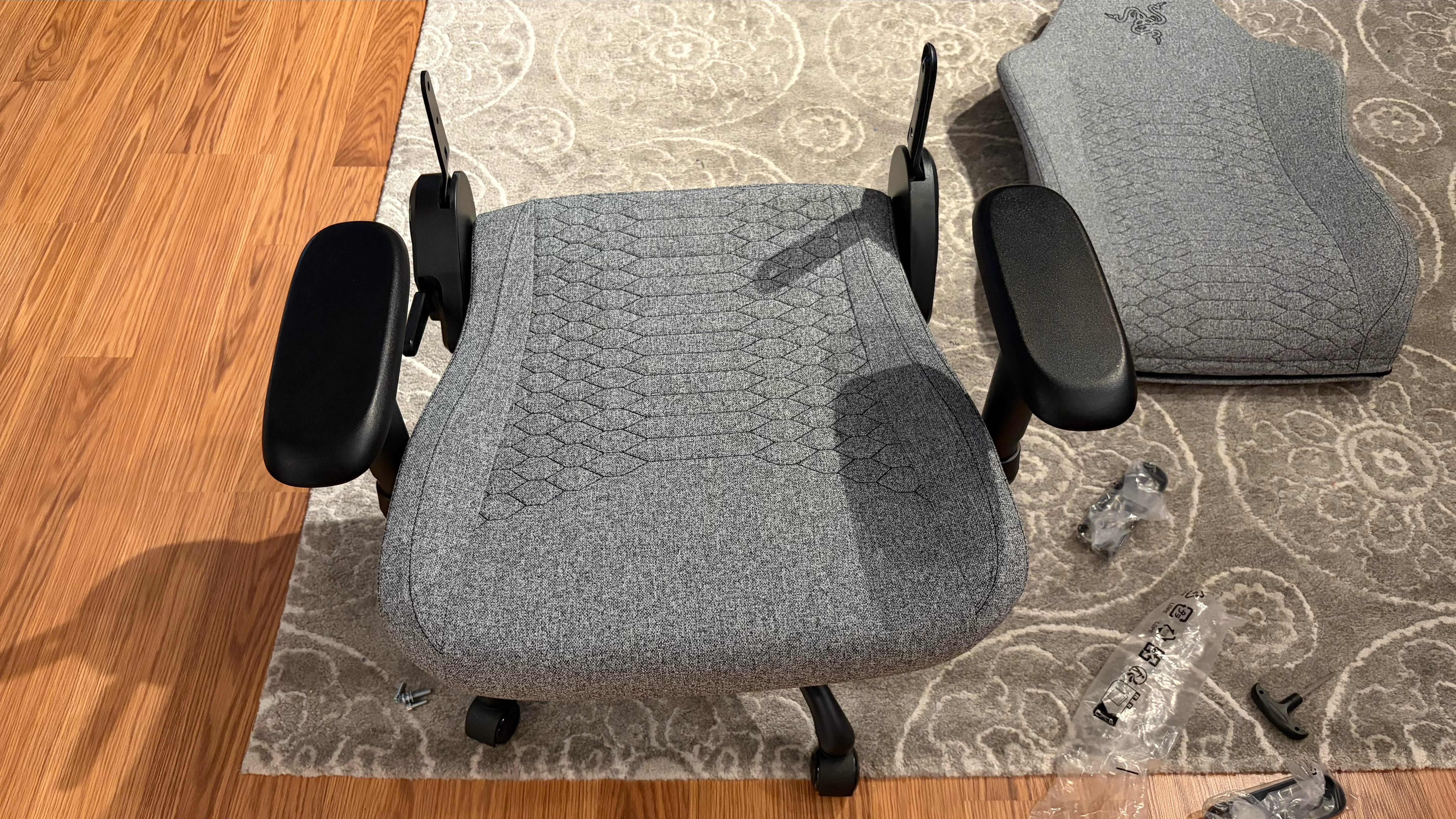 Razer Iskur V2 X