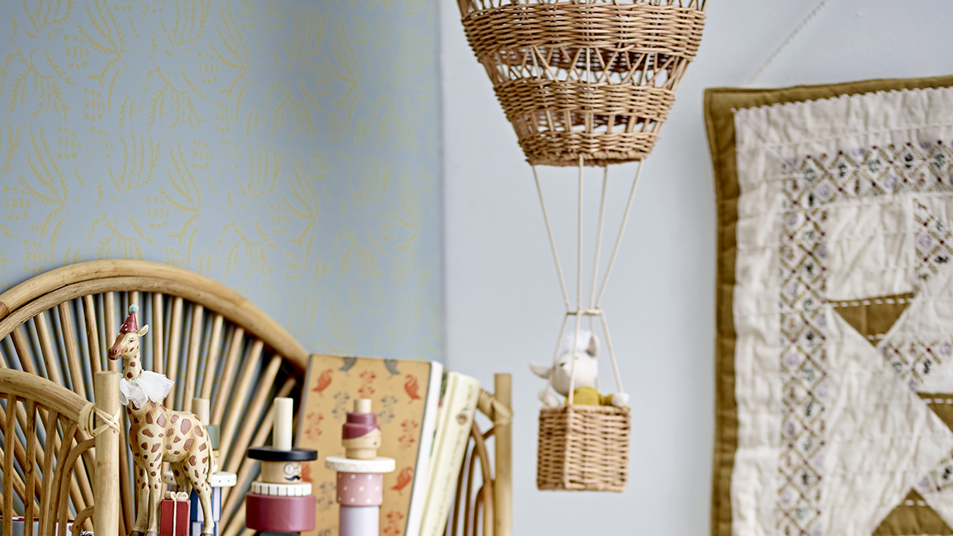 Rattan hot air balloon
