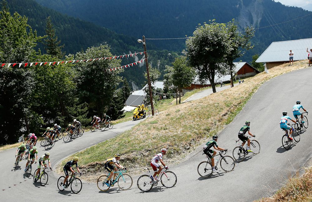 The peloton in action during stage 19