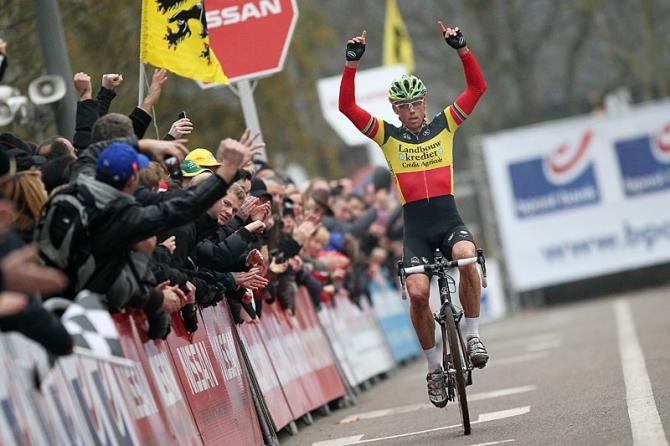 Sven Nys (Landbouwkrediet-Euphony) takes the victory