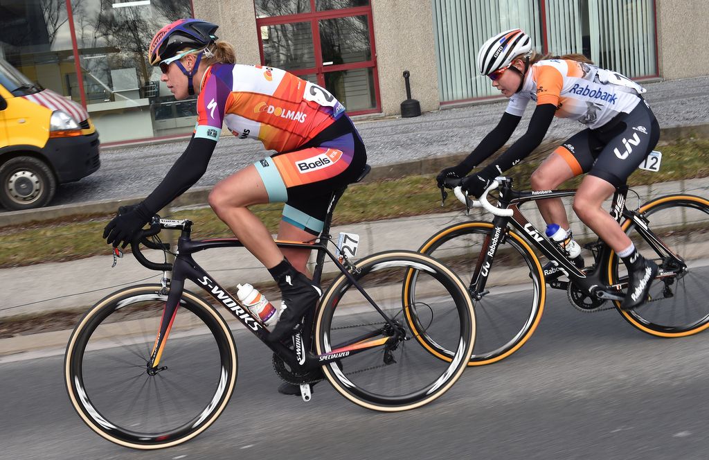 The breakaway companions Ellen Van Dijk (Boels Dolmans) and Anna van der Breggen (Rabo Liv)