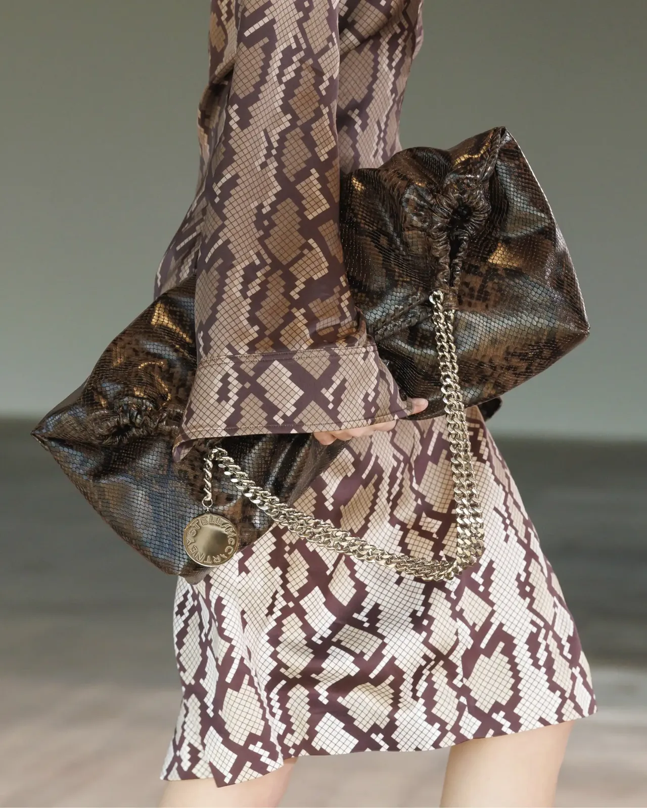 BLE19.fashion_animal_prints.stella1