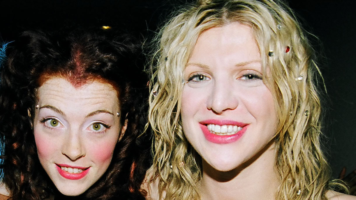 Melissa Auf der Maur and Courtney Love in 1998