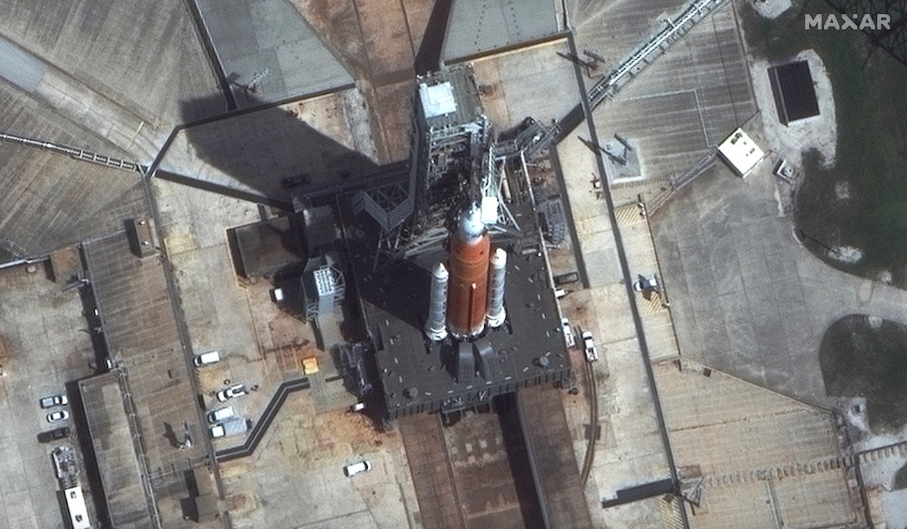 A zoomed-in view of NASA's Artemis 1 stack on the launch pad at Kennedy Space Center in Florida, as seen by Maxar Technologies' WorldView-3 satellite on Aug. 25, 2022.