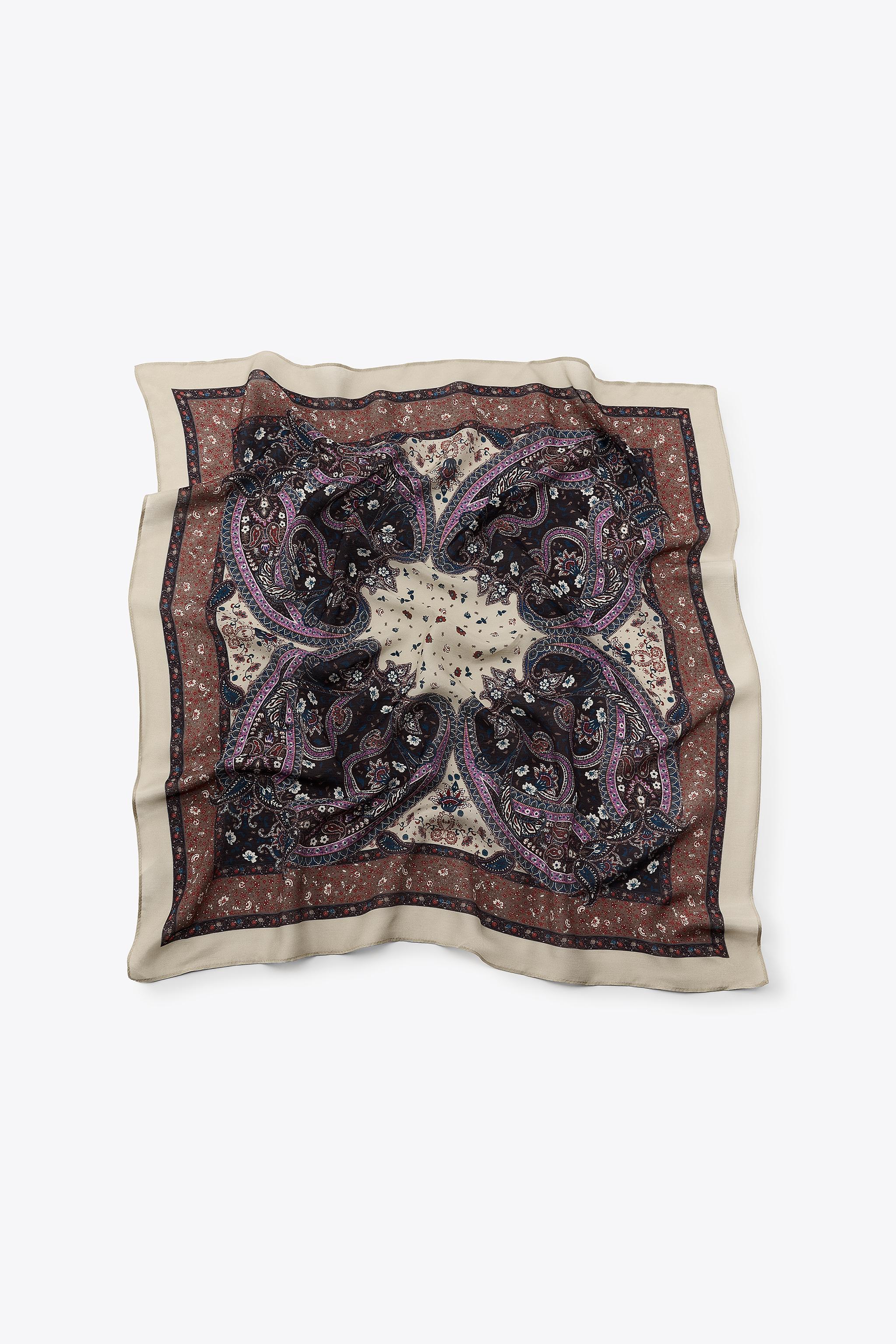 Printed Scarf With Silk