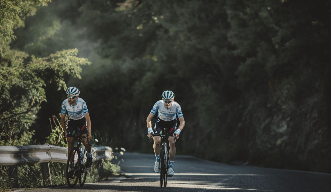 Daniel Navarro and Ben Hermans in training in Andorra.