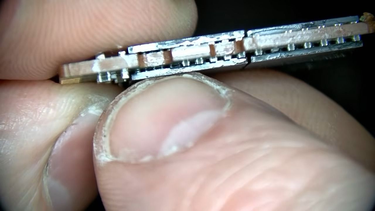 DDR5 RAM stick repair