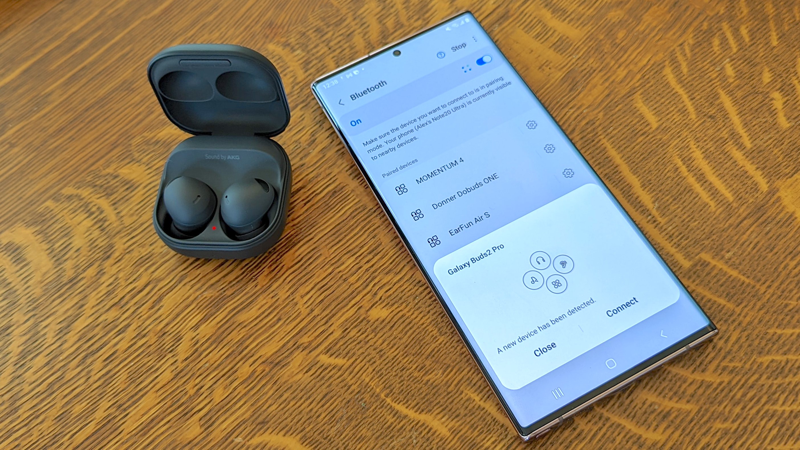 Samsung;'s Easy Pairing mode enabled on the Samsung Galaxy Buds 2 Pro