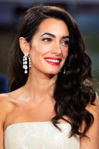 amal clooney with long hair