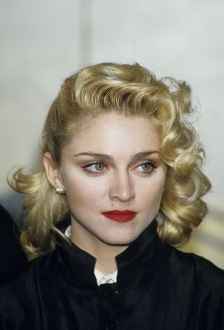 red lipstick - madonna