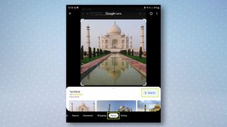 Google app with Taj Mahal in focus