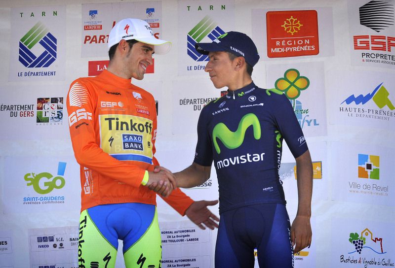 Alberto Contador (Tinkoff-Saxo) shakes Nairo Quintana's hand