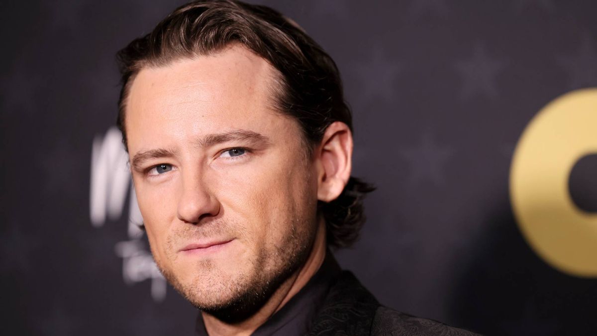 Lewis Pullman