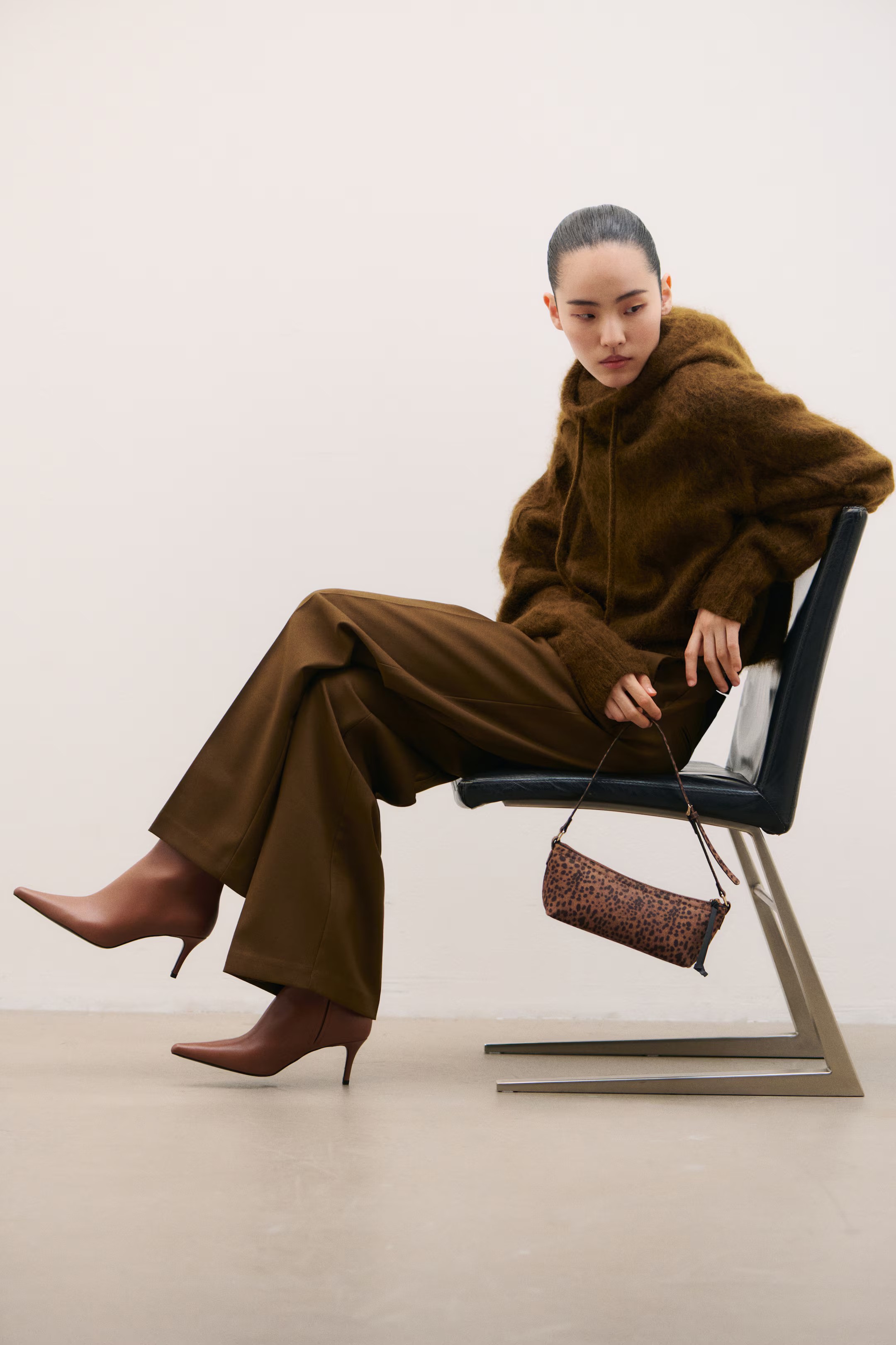 H&amp;amp;M, Shoulder bag