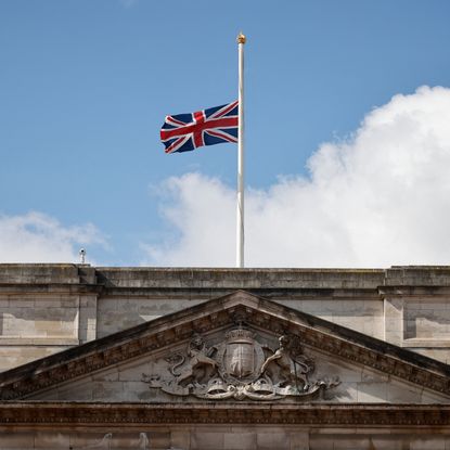 A flag flying at half mast at Buckingham Palace