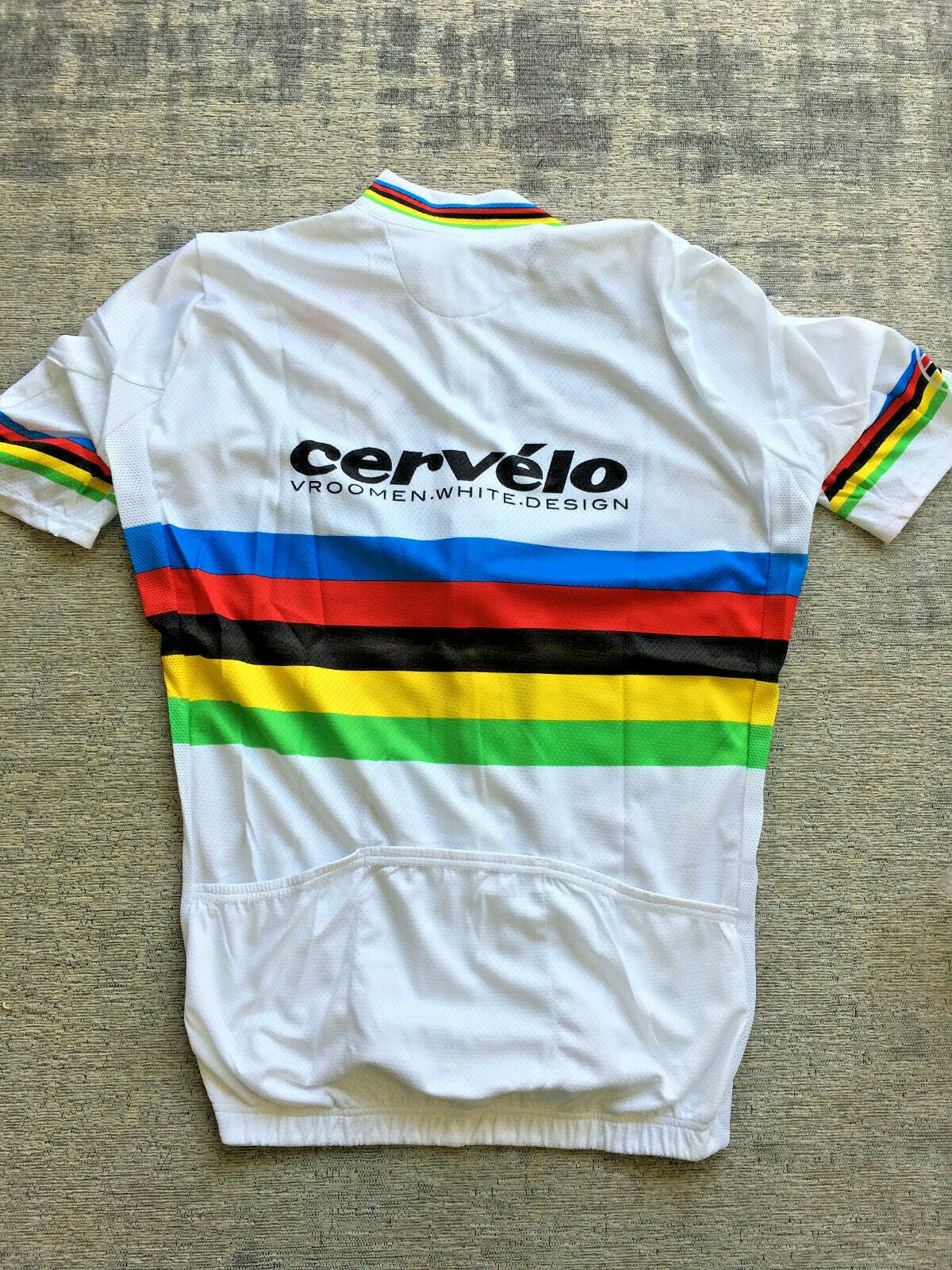 It&rsquo;s a beautiful, clean design that Hushovd wore for three races before the end of the season ahead of his move to Garmin-Cerv&eacute;lo in 2011