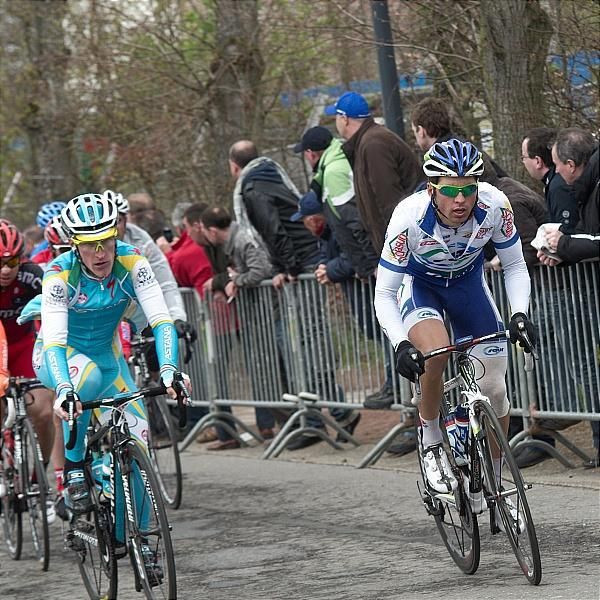Julien Simon (Saur Sojasun) and Enrico Gasparotto (Astana)