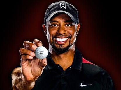 Tiger Woods signs with Bridgestone