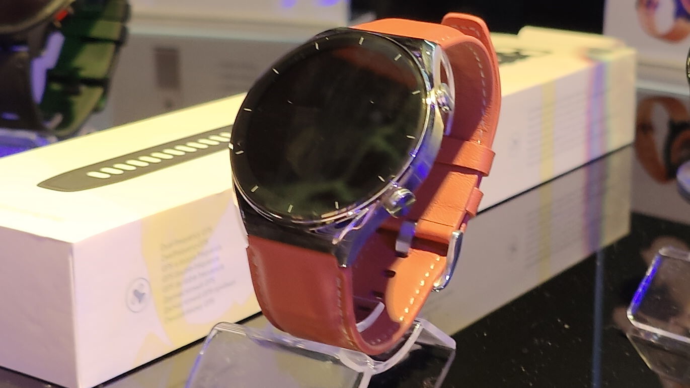 Xiaomi Watch S1 Active (1 stores) see the best price »