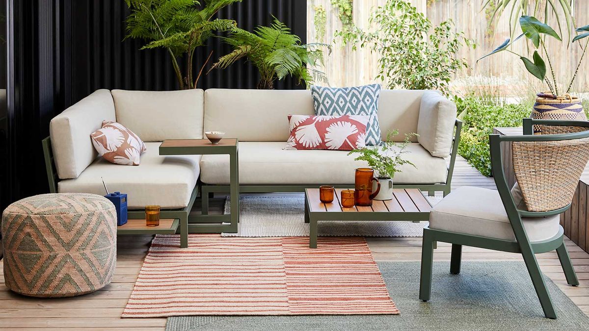 Backyard cleaning: 5 tasks for sprucing up your space | Homes & Gardens