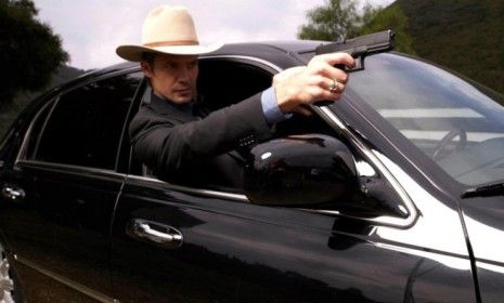 After season two&amp;#039;s gripping finale, FX&amp;#039;s &amp;quot;Justified&amp;quot; had a high bar to meet in its season three premiere on Tuesday night.