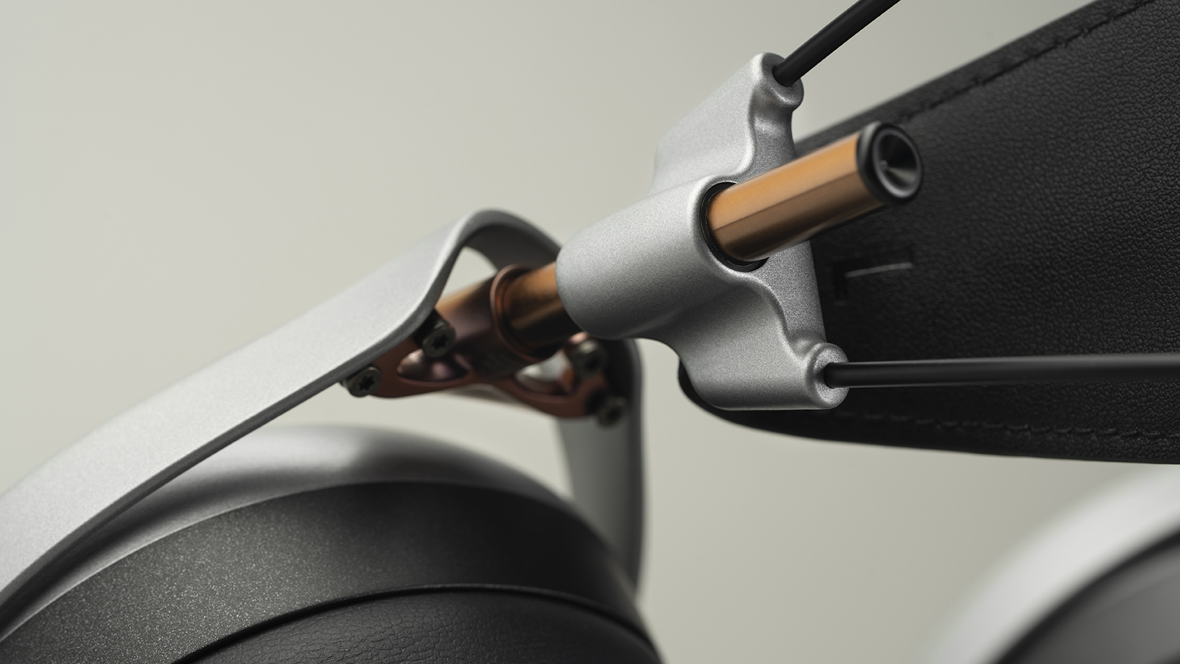 Meze Audio Poet headphones