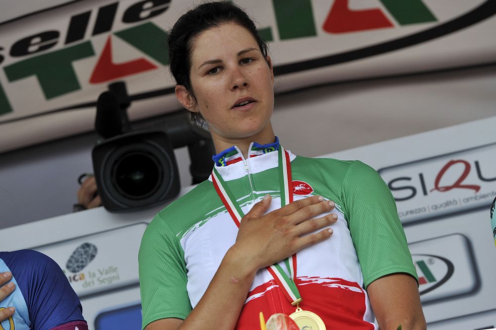 Elena Cecchini defends Italian road title