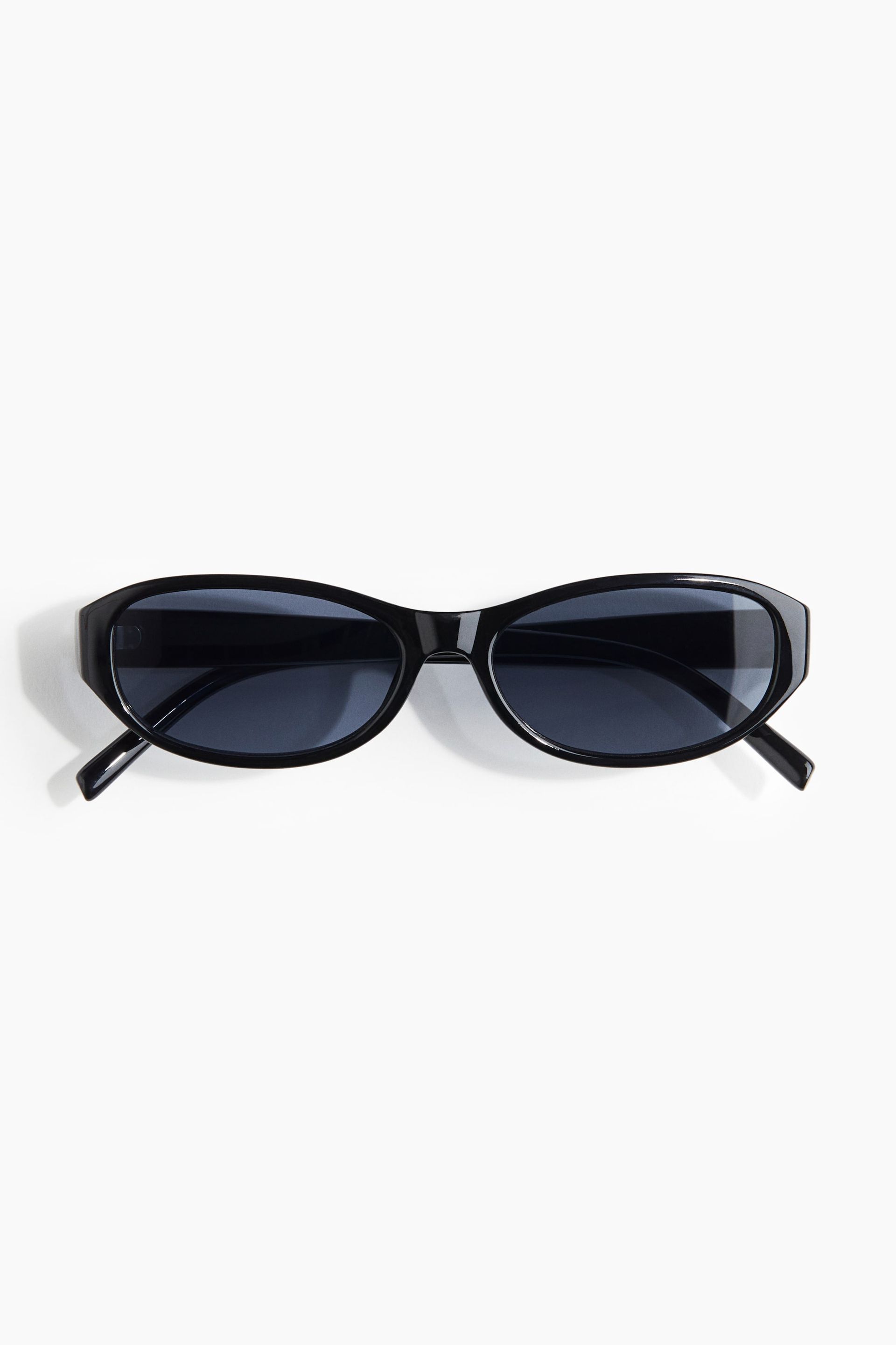 H&M black oval sunglasses