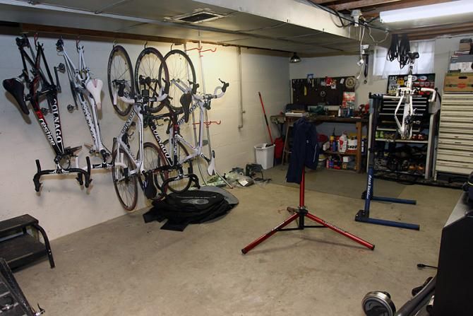 The BKCP-Powerplus team rented a house in the Louisville area for Worlds. Here's their basement workshop.