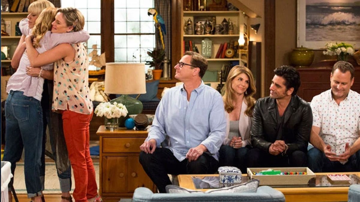 The Tanners Reunite in Fuller House Season 1 on Netflix