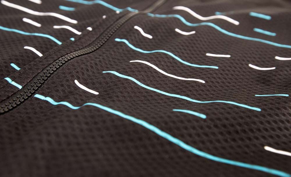 The lines on the jersey represent the team's victories