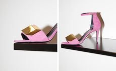 Cube motif design in pink sandals