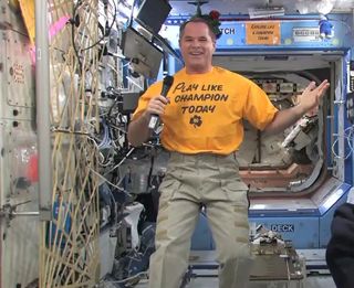 NASA astronaut Kevin Ford supports the University of Notre Dame for BCS Champsionship 2013. 