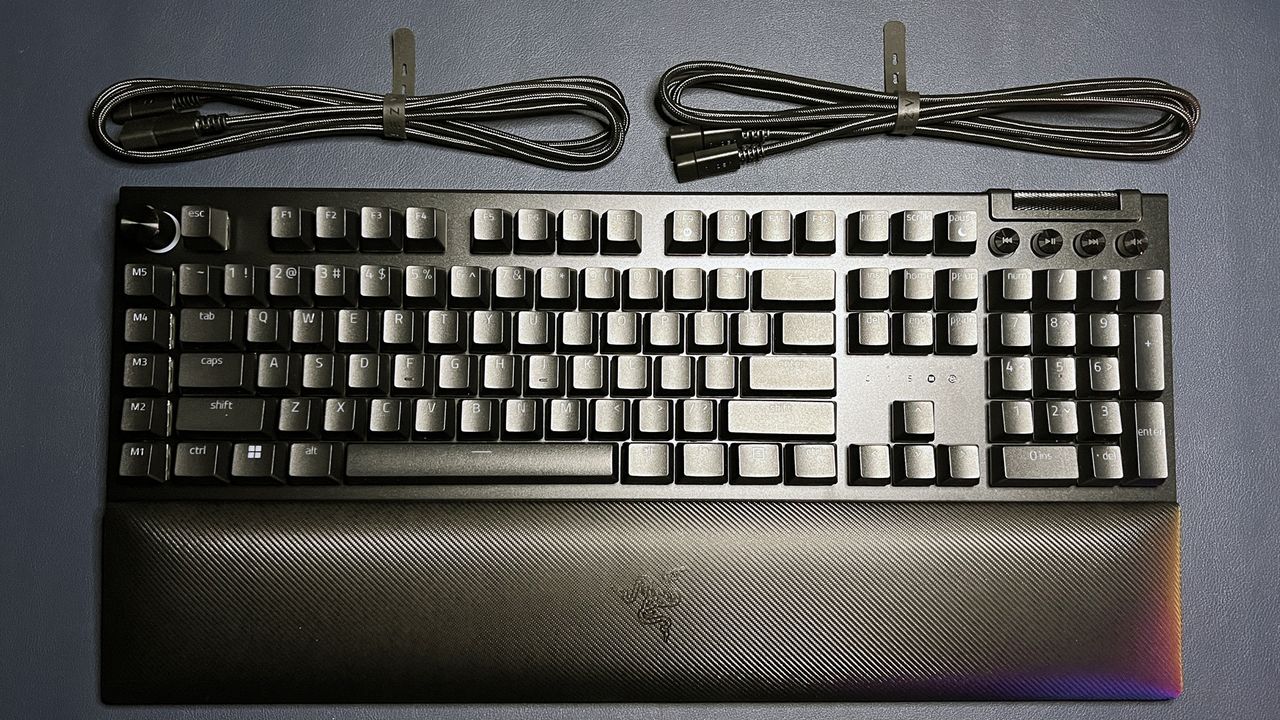Razer BlackWidow V4 Pro