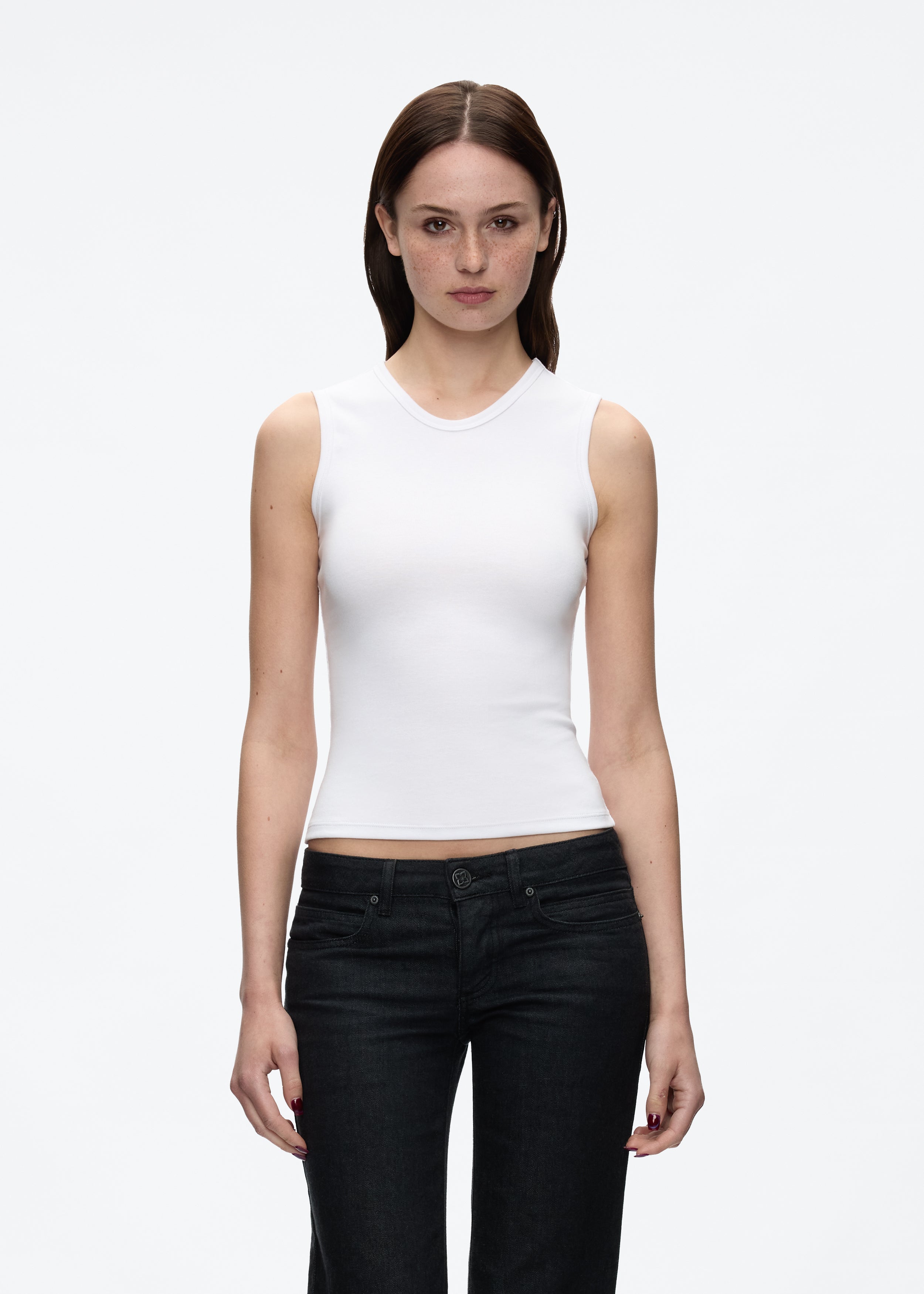 Volar Tank in Milk