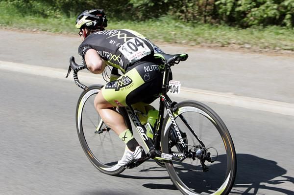 Sebastian K&ouml;rber (Nutrixxion Sparkasse) gets aero.