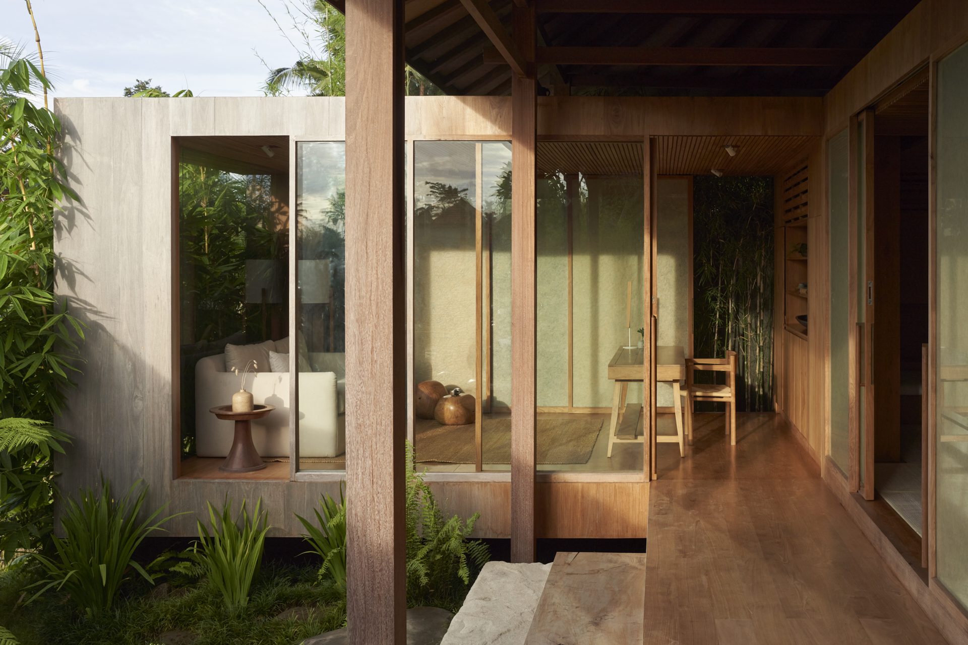 Jia Curated exhibitions