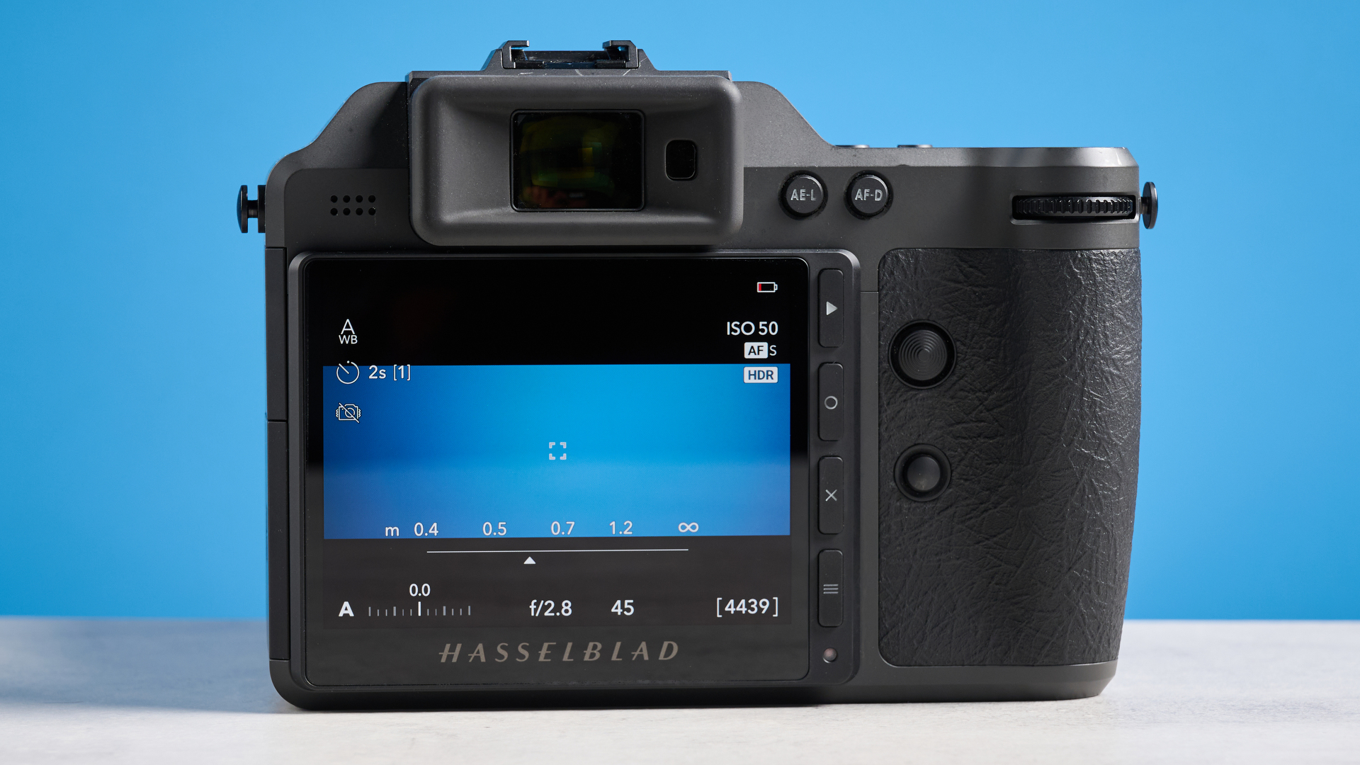 The Hasselblad X2D II 100C rear panel