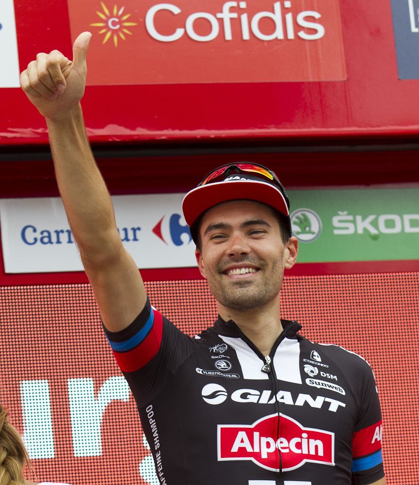 Tom Dumoulin on the stage 17 podium.