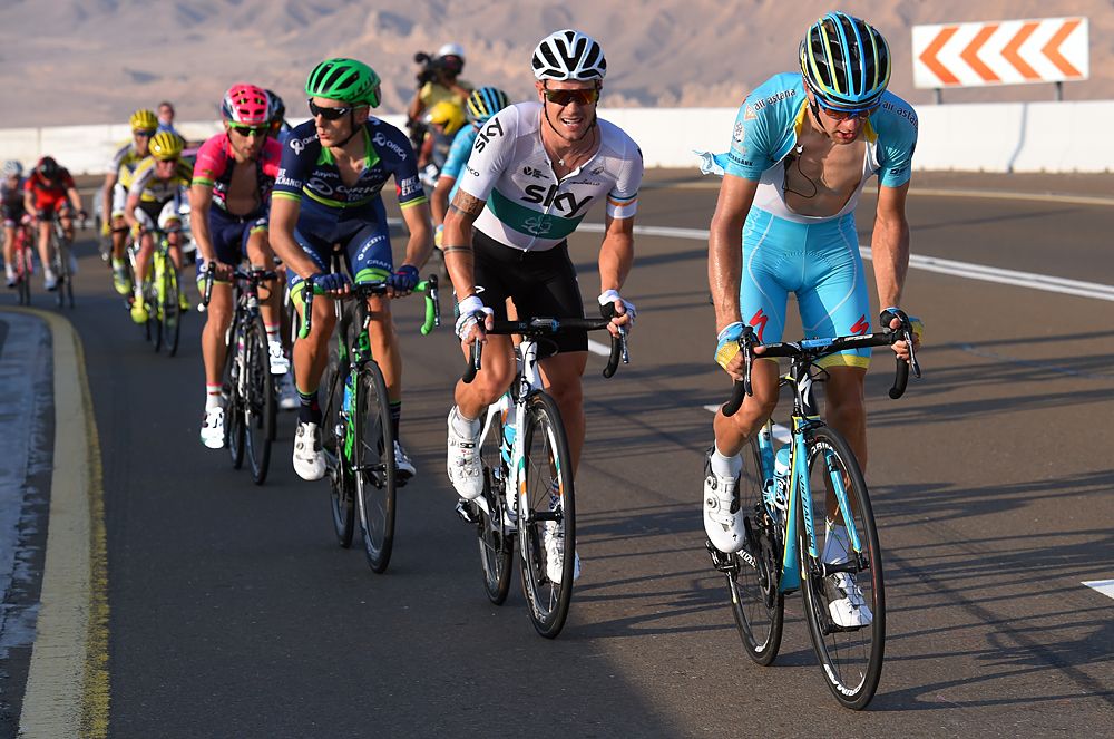 Tanel Kangert (Astana) leads the front split