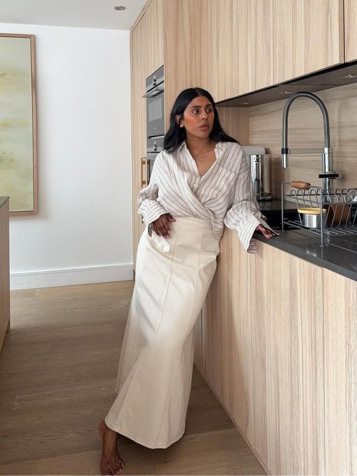 Best Petite Fashion Brands @monikh wearing M&S white shirt and maxi skirt