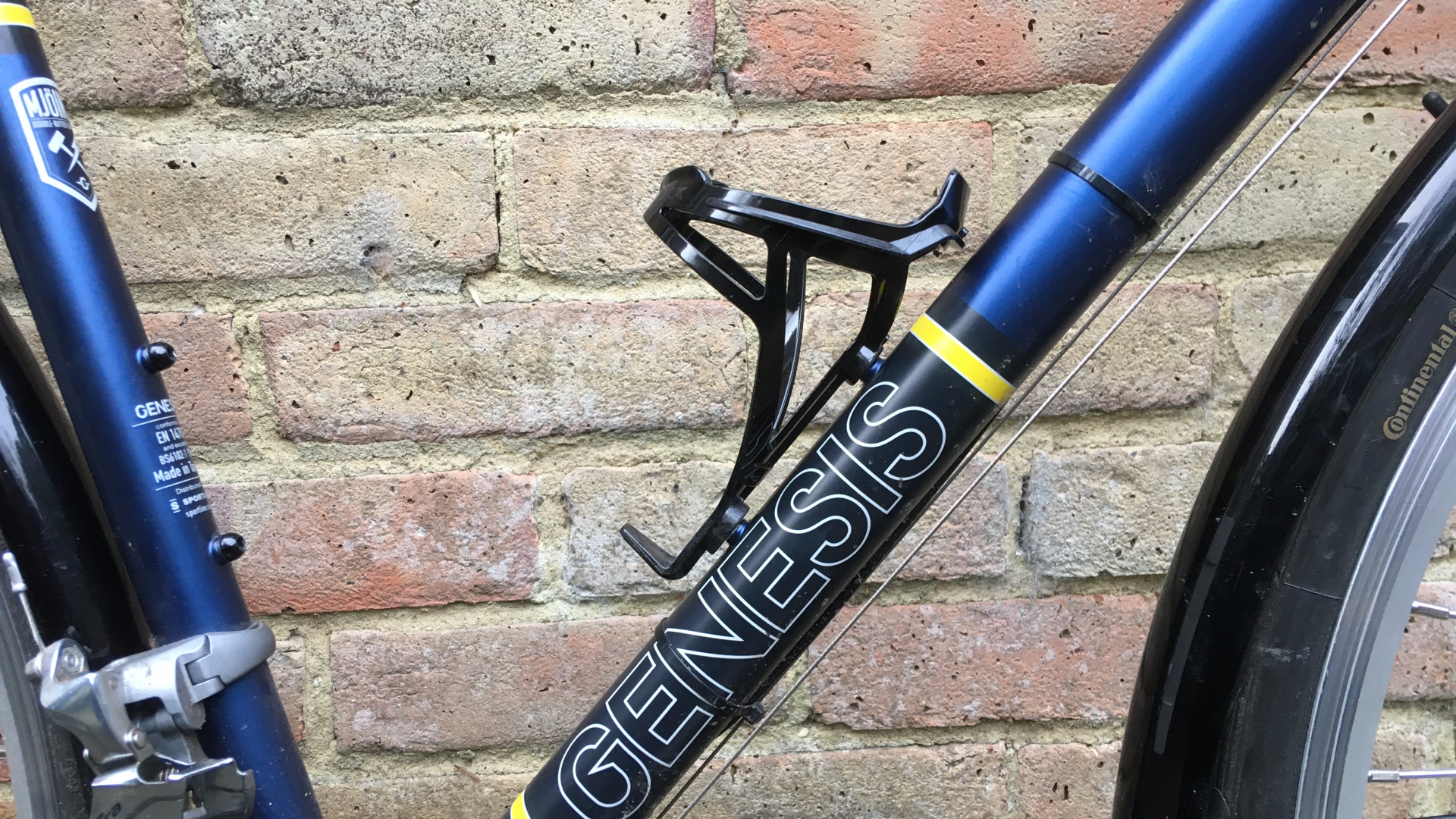 Tacx Deva Carbon bottle cage 2個セット Amazon.com: TacX Deva Bottle-Cage, Matte Black, UNICA