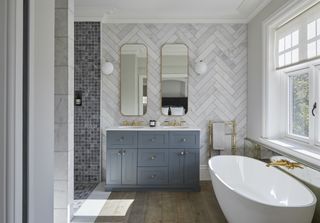 Family bathroom with grey tiles