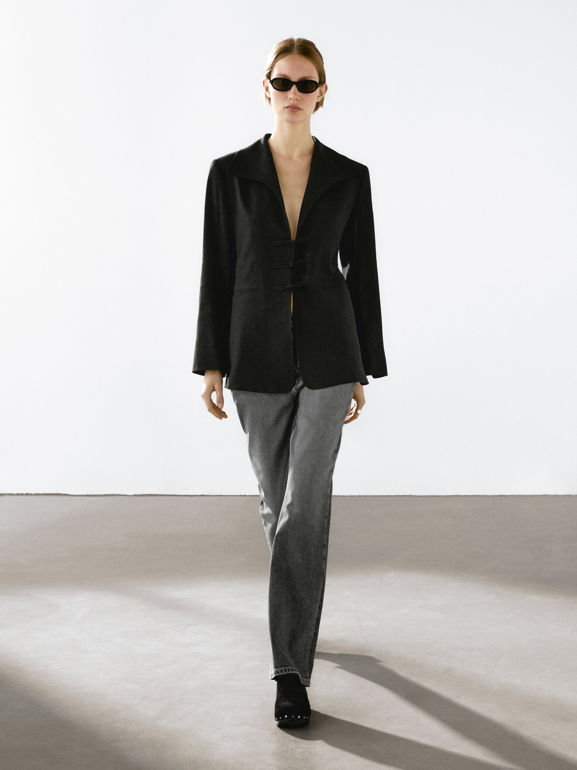 Linen Blend Blazer With Fastening Detail