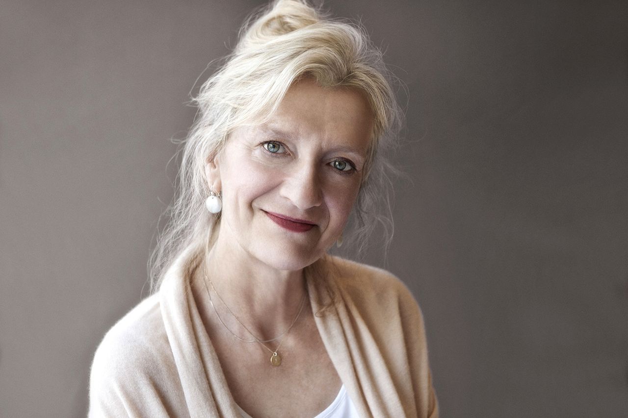 Elizabeth Strout.