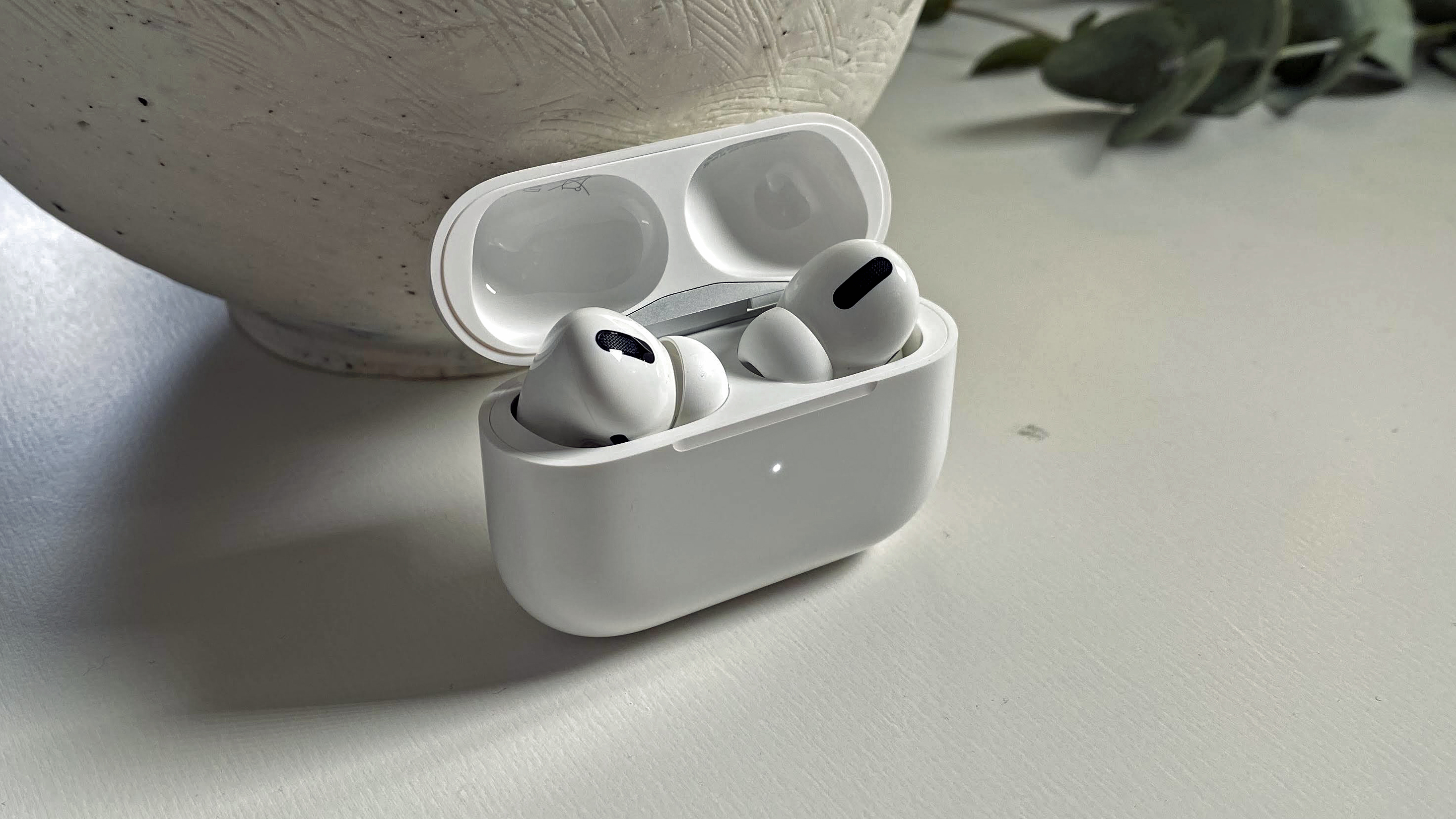 AirPods Pro Review