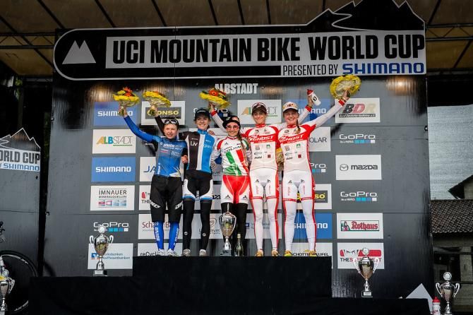 Elite women's podium in Albstadt: Tanja Zakelji, Maja Wloszczowska, Eva Lechner, Katrin Leumann, Alexandra Engen